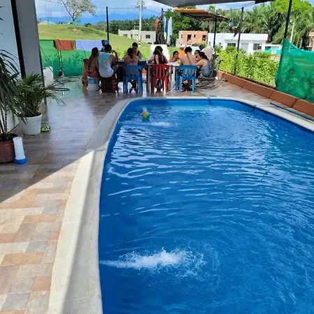 Mansion Con Piscina Privada Villa Guiomar Carmen de Apicalá Exterior photo