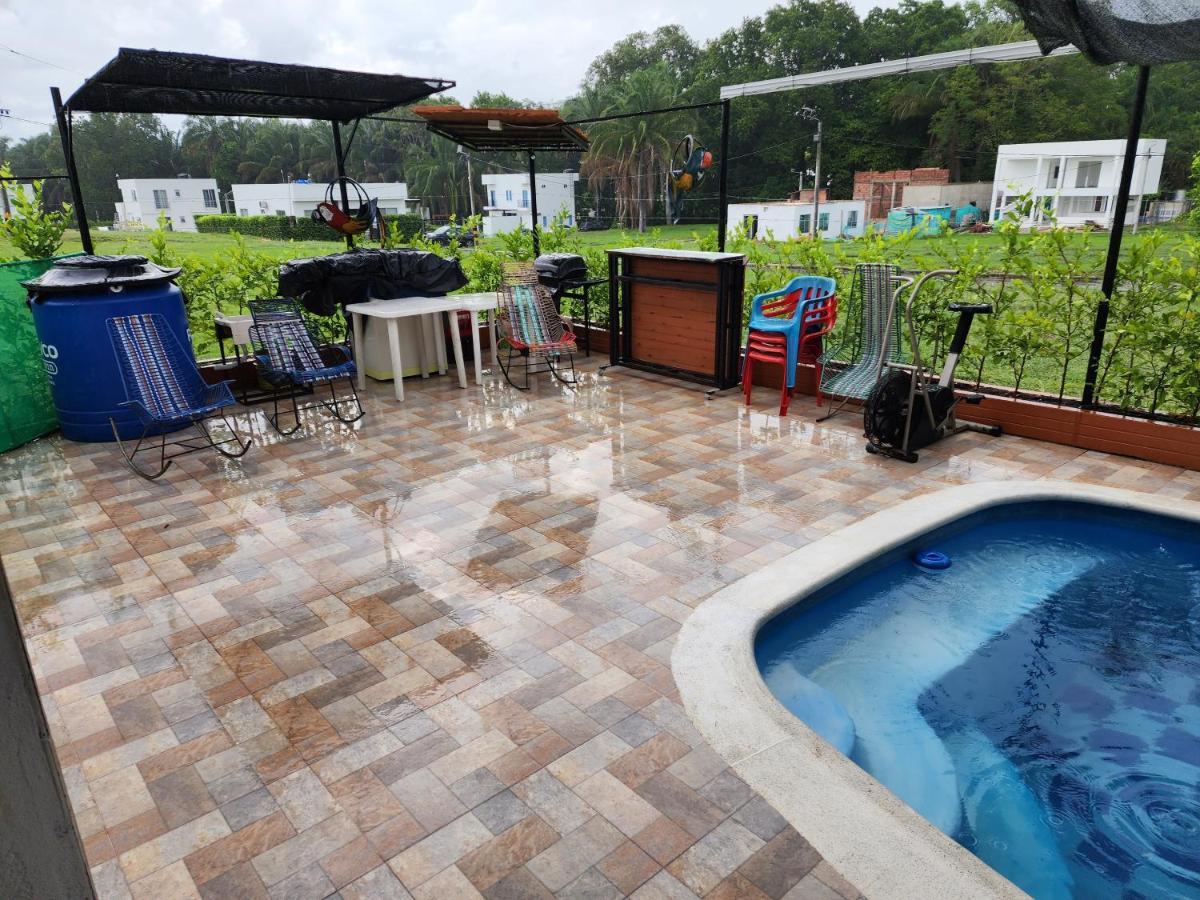 Villa Mansion Con Piscina Privada Guiomar Carmen de Apicalá